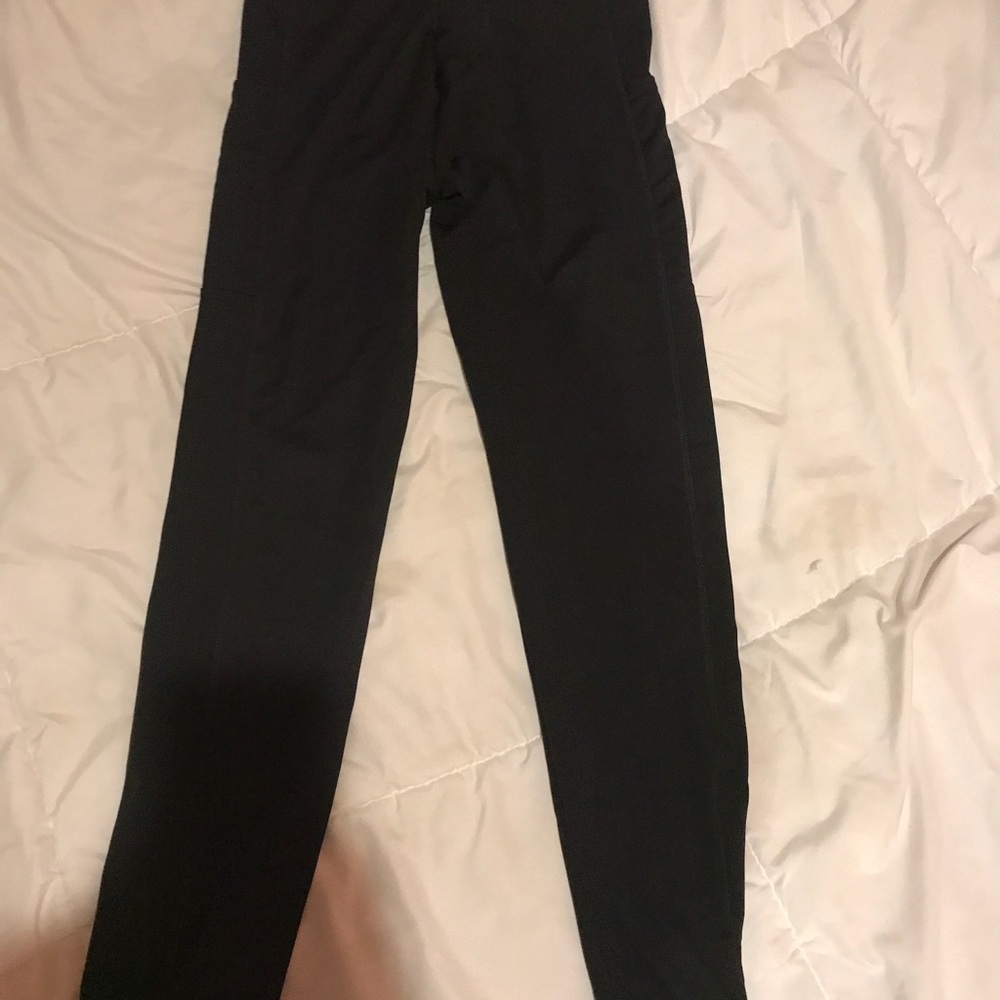 Pink active leggings